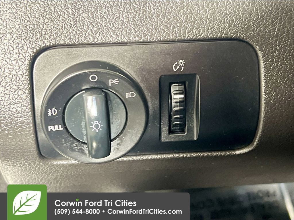 Used 2006 Ford Mustang GT Premium image 19