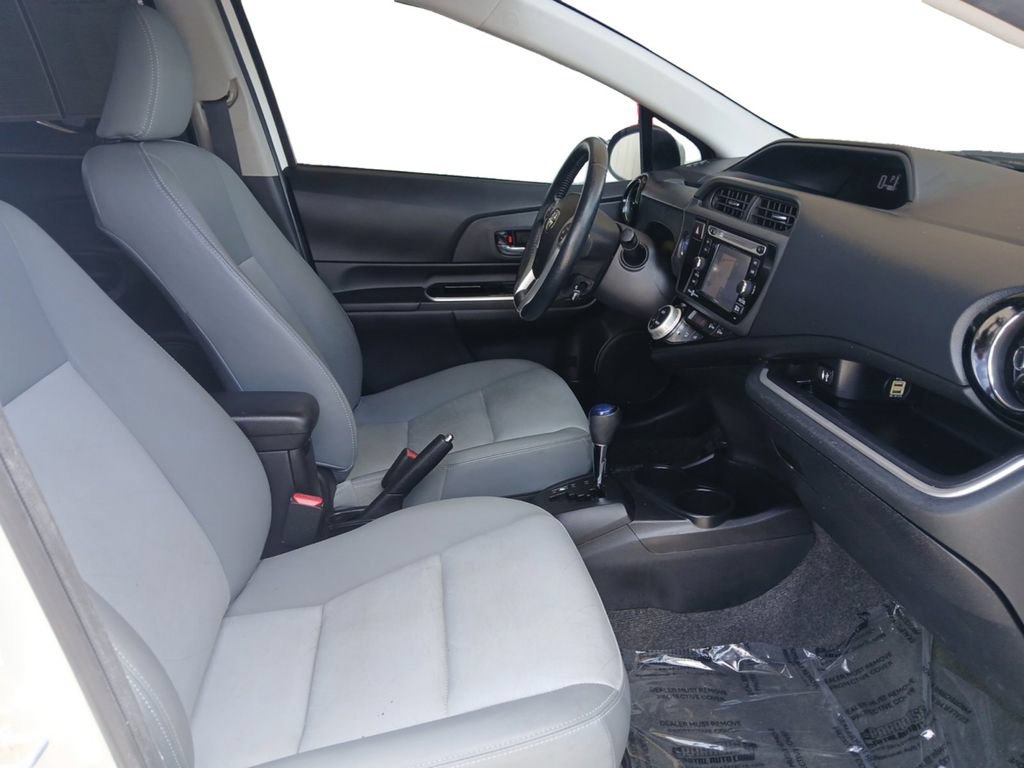 Used 2015 Toyota Prius C Four FWD image 15