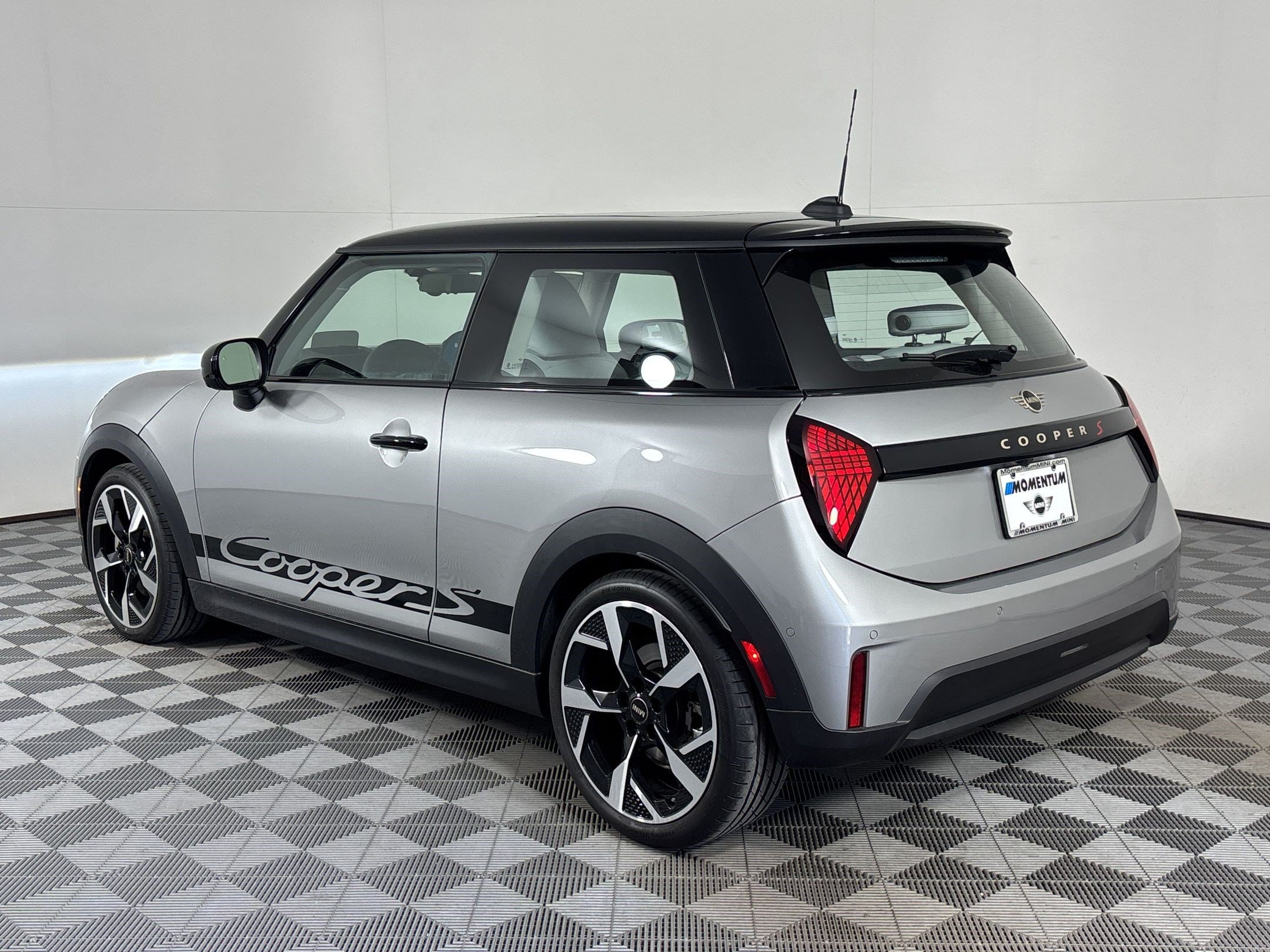 Used 2026 MINI Cooper S FWD image 3