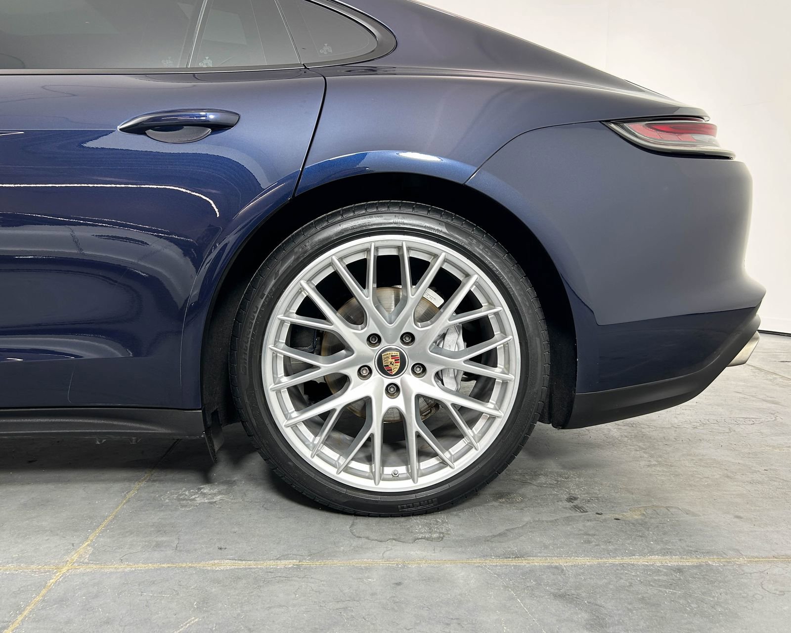 Certified 2021 Porsche Panamera 4 image 11