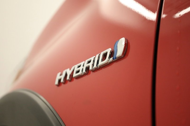 Used 2018 Toyota Prius C Two image 39