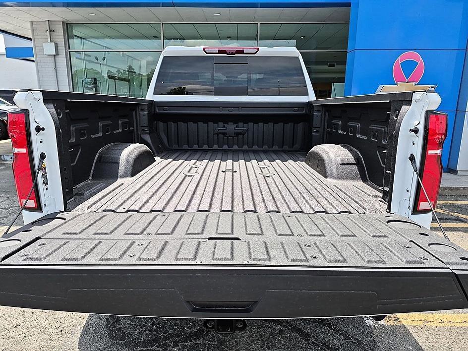 New 2026 Chevrolet Silverado 2500 LTZ w/ LTZ Plus Package AWD/4WD image 32