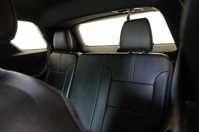 Used 2023 Chevrolet Traverse RS image 24