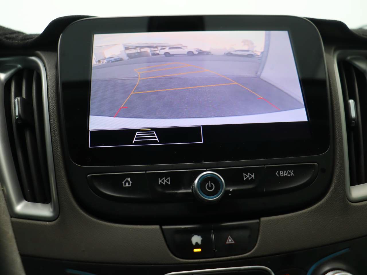 Certified 2022 Chevrolet Malibu LT FWD image 12