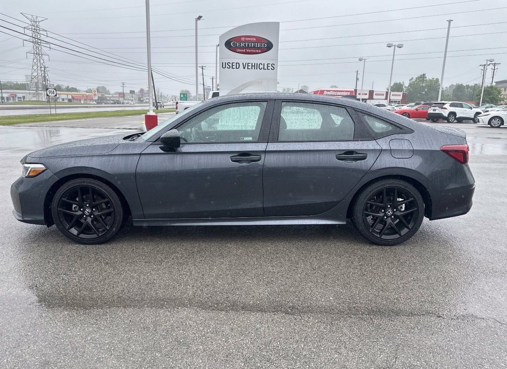 Used 2025 Honda Civic Sport image 6