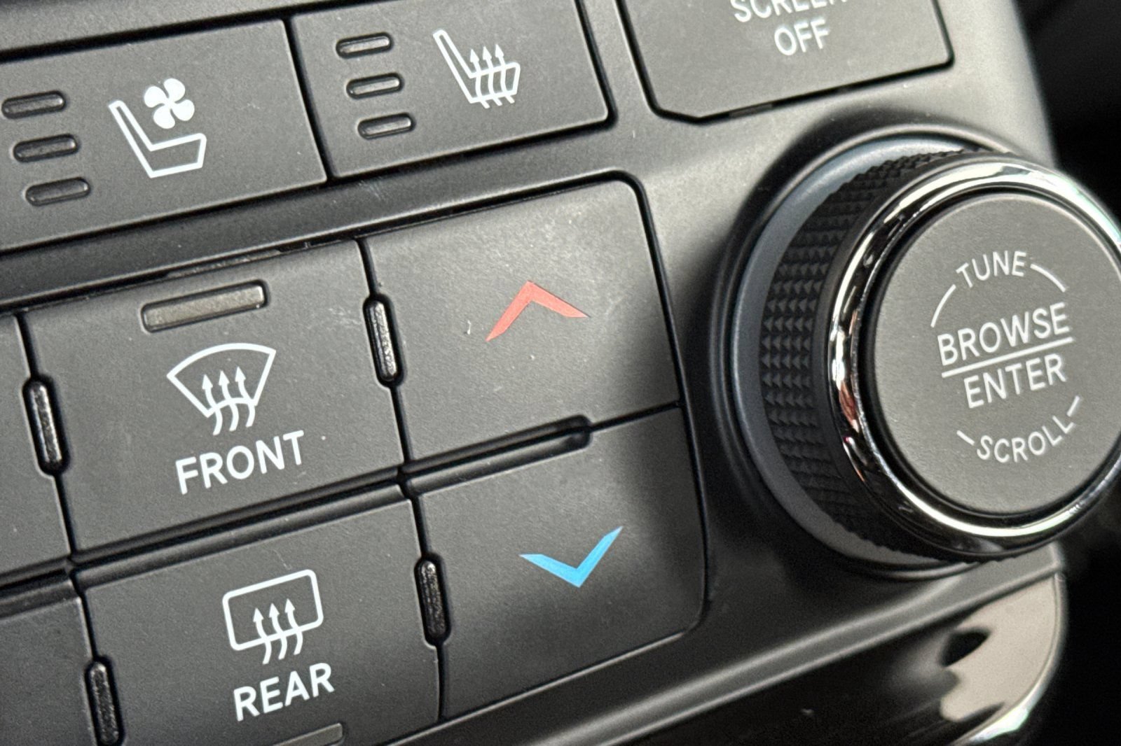 Used 2024 Dodge Durango GT AWD/4WD image 30