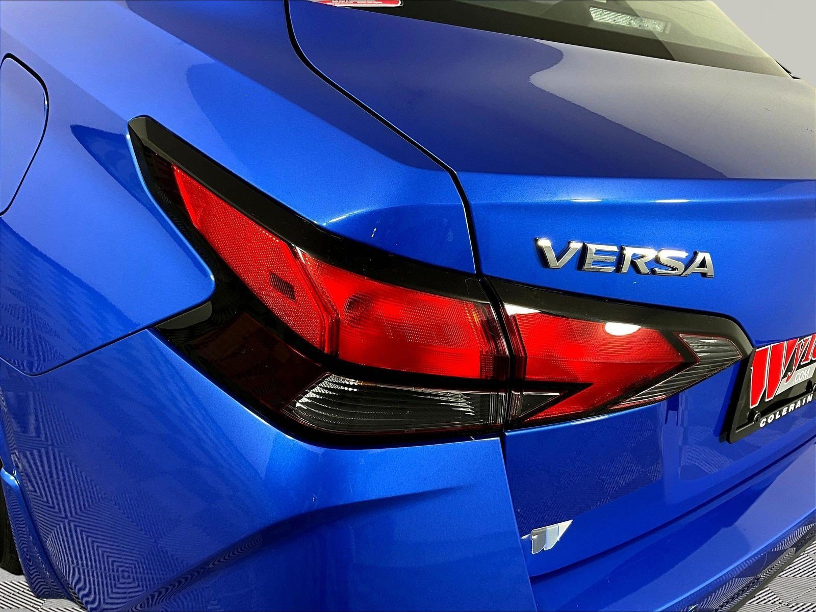 Certified 2021 Nissan Versa S FWD image 23