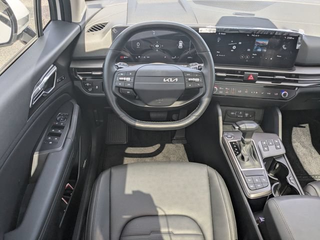 Certified 2026 Kia Sportage SX FWD image 14