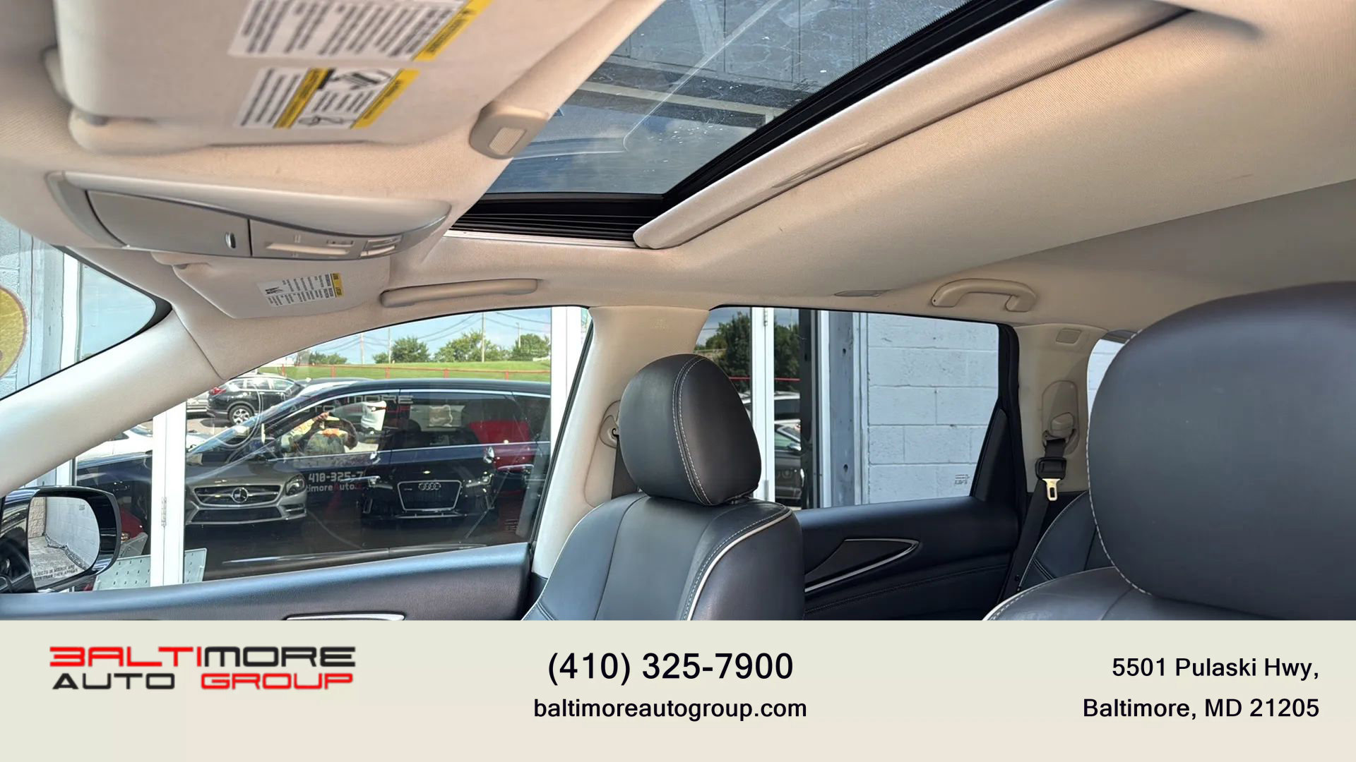 Used 2019 INFINITI QX60 Luxe w/ Essential Package image 12