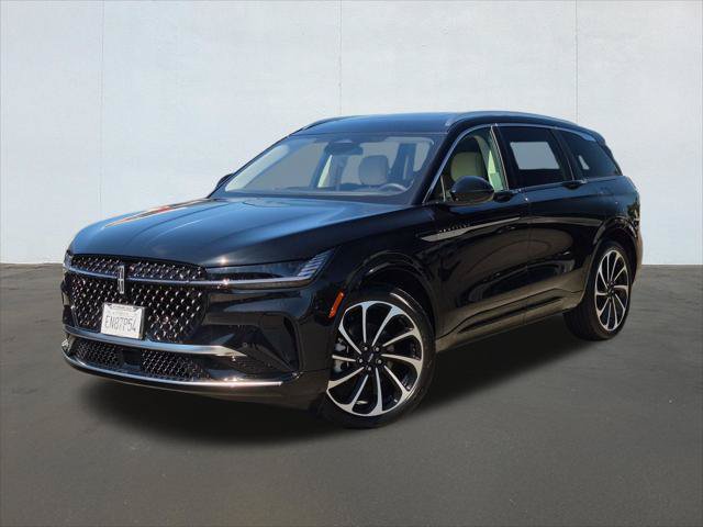 Used 2026 Lincoln Nautilus Black Label AWD/4WD image 1
