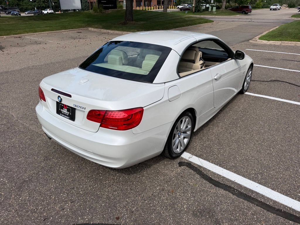 Used 2012 BMW 328i Convertible RWD image 84