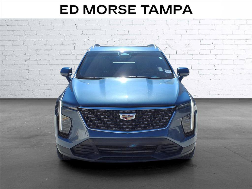 Certified 2024 Cadillac XT4 Luxury FWD image 6