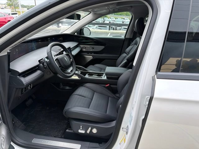 New 2026 Lincoln Nautilus Reserve AWD/4WD image 12