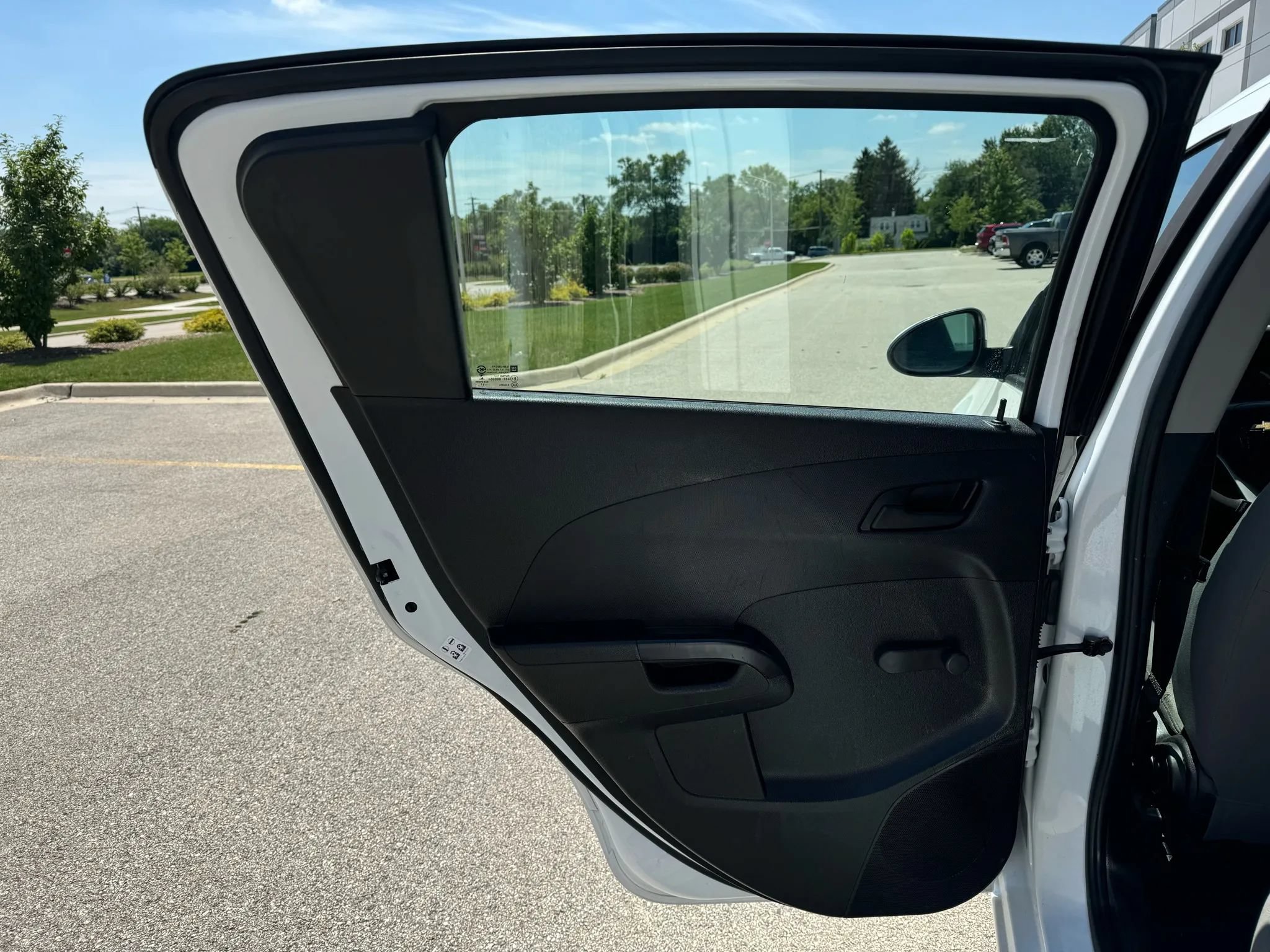Used 2017 Chevrolet Sonic LT FWD image 16