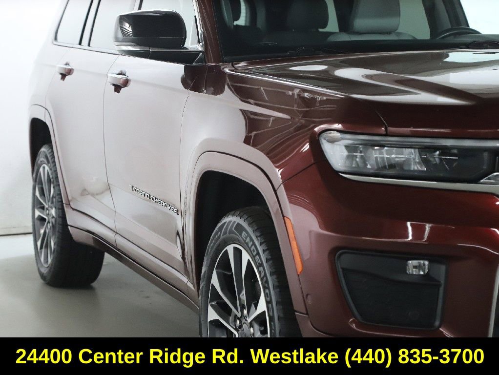 Used 2021 Jeep Grand Cherokee L Overland w/ Luxury Tech Group IV AWD/4WD image 9