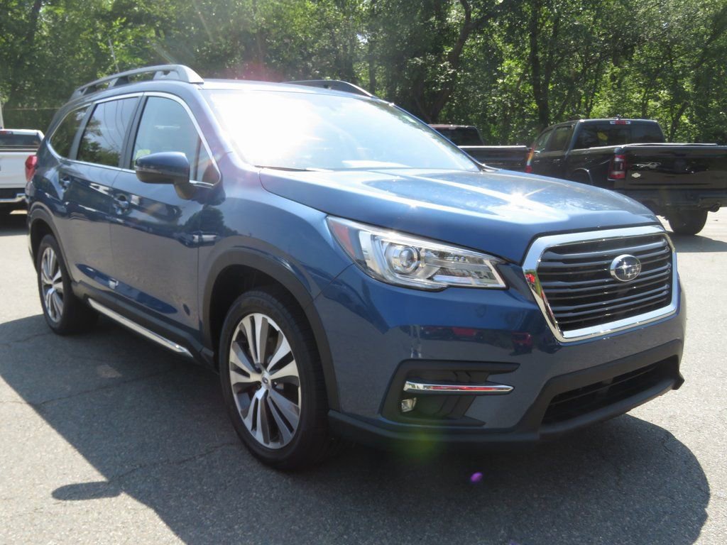 Used 2022 Subaru Ascent Limited image 4