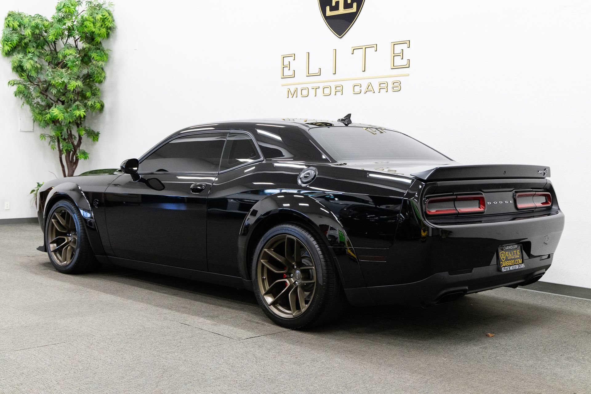 Used 2020 Dodge Challenger SRT Hellcat Redeye RWD image 3