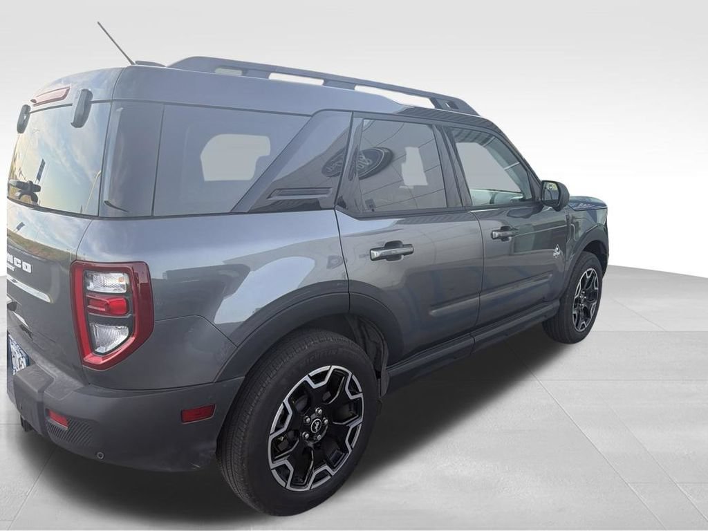 Used 2025 Ford Bronco Sport Outer Banks w/ Outer Banks Tech Package+ AWD/4WD image 29