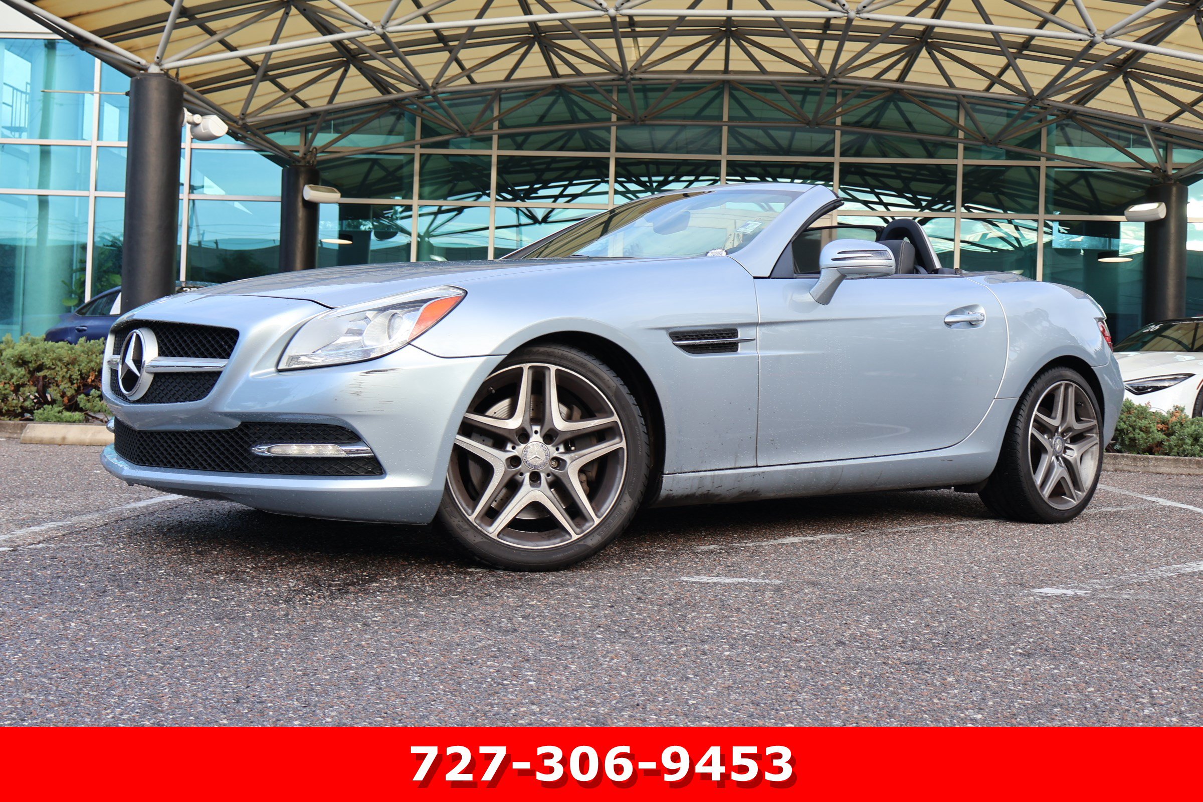 Used 2013 Mercedes-Benz SLK 350 image 5