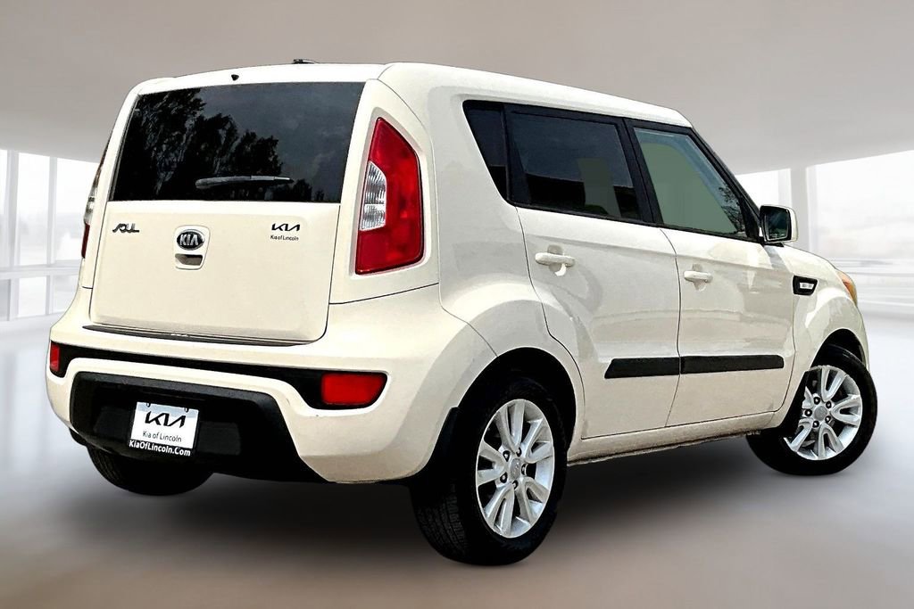 Used 2013 Kia Soul FWD image 6