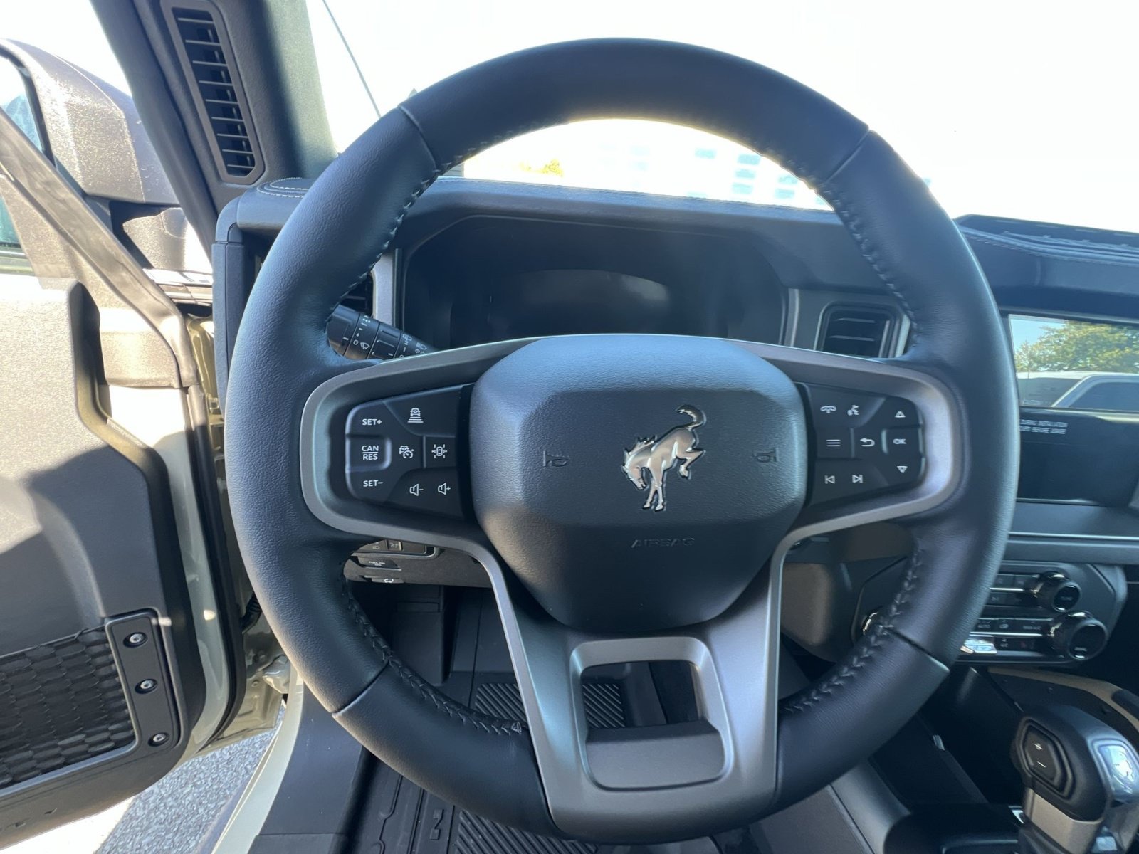 New 2025 Ford Bronco Badlands AWD/4WD image 24