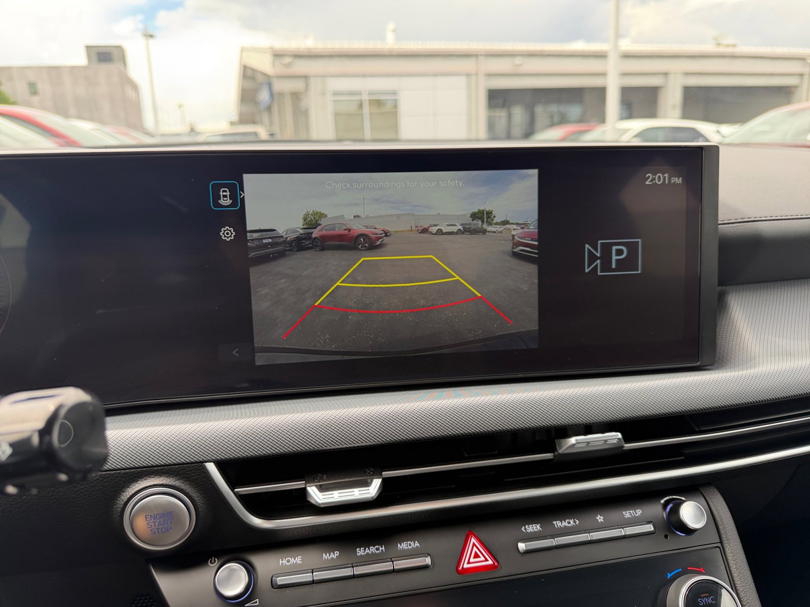 Used 2025 Hyundai Sonata SEL FWD image 29