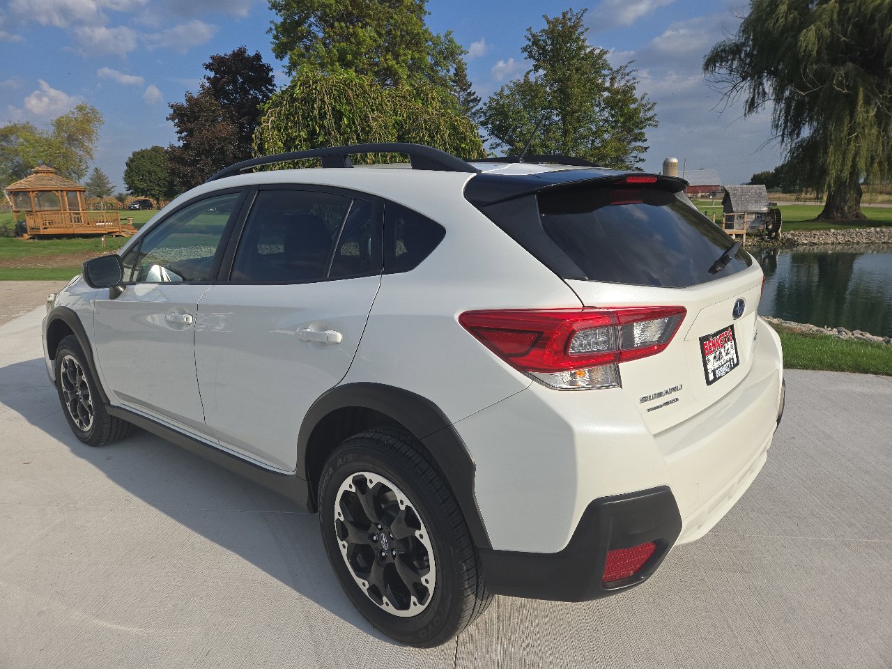Used 2022 Subaru Crosstrek 2.0i image 3