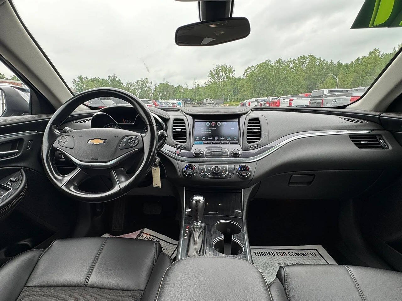 Used 2017 Chevrolet Impala LT FWD image 7