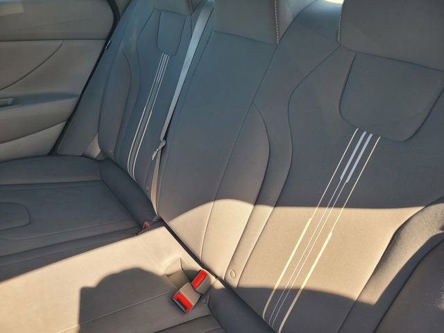 Used 2024 Hyundai Elantra SEL image 15