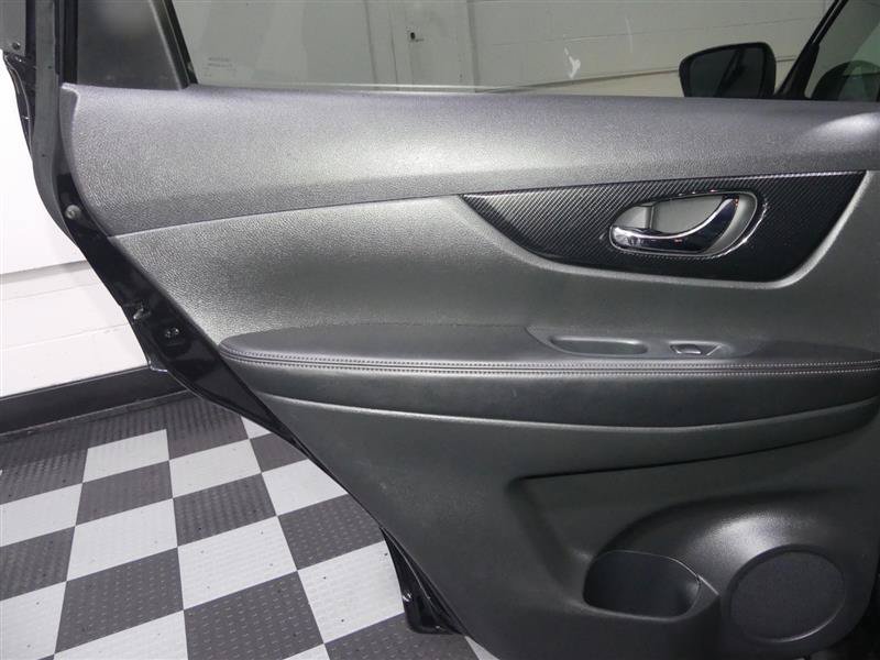 Used 2017 Nissan Rogue SL w/ SL HEV Premium Package AWD/4WD image 23
