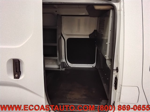 Used 2017 Nissan NV200 S w/ Cruise Control Package FWD image 15