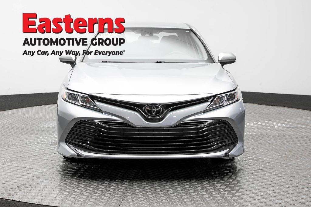 Used 2020 Toyota Camry LE FWD image 2