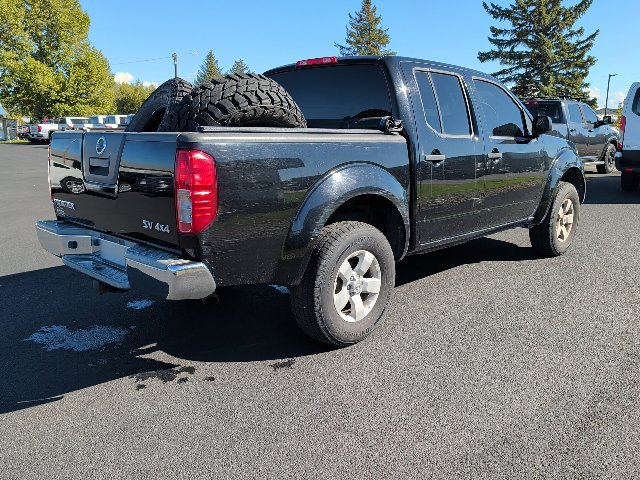 Used 2012 Nissan Frontier SV AWD/4WD image 3