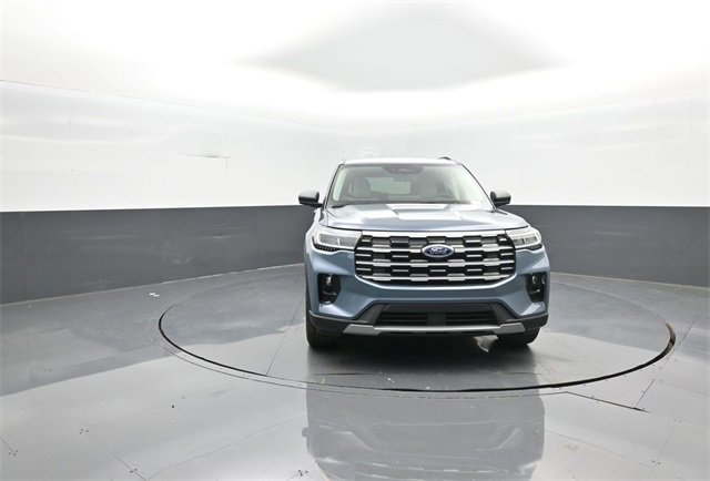 New 2025 Ford Explorer Active w/ Active Comfort Package image 2