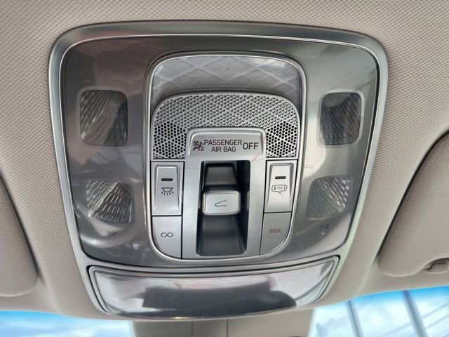 Used 2022 Genesis GV80 2.5T w/ Advanced Package 02 AWD/4WD image 21
