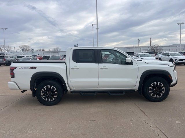 Used 2023 Nissan Frontier PRO-4X w/ Pro Convenience Package image 2