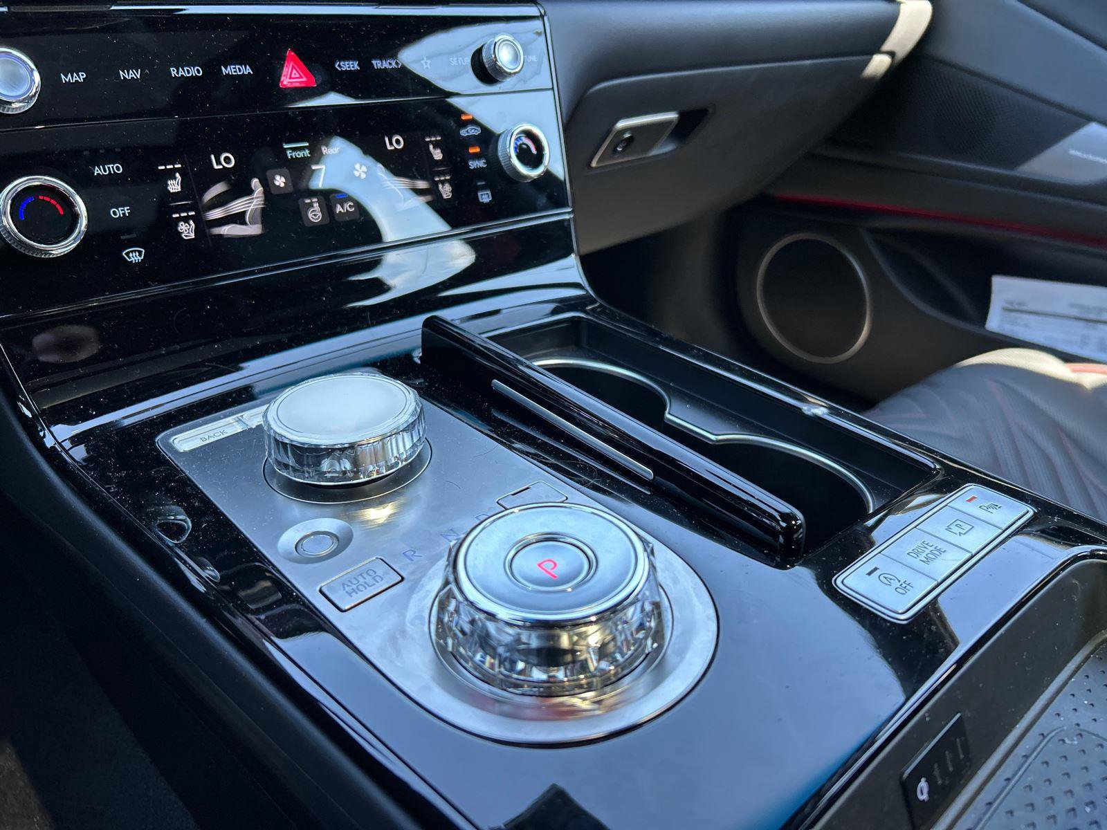 Used 2025 Genesis G80 2.5T Sport Prestige image 19