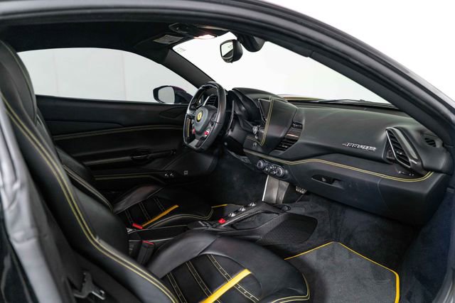 Used 2017 Ferrari 488 GTB RWD image 25