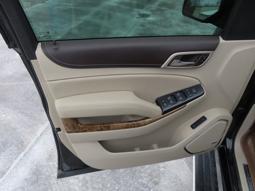 Used 2016 GMC Yukon XL Denali w/ Open Road Package image 33