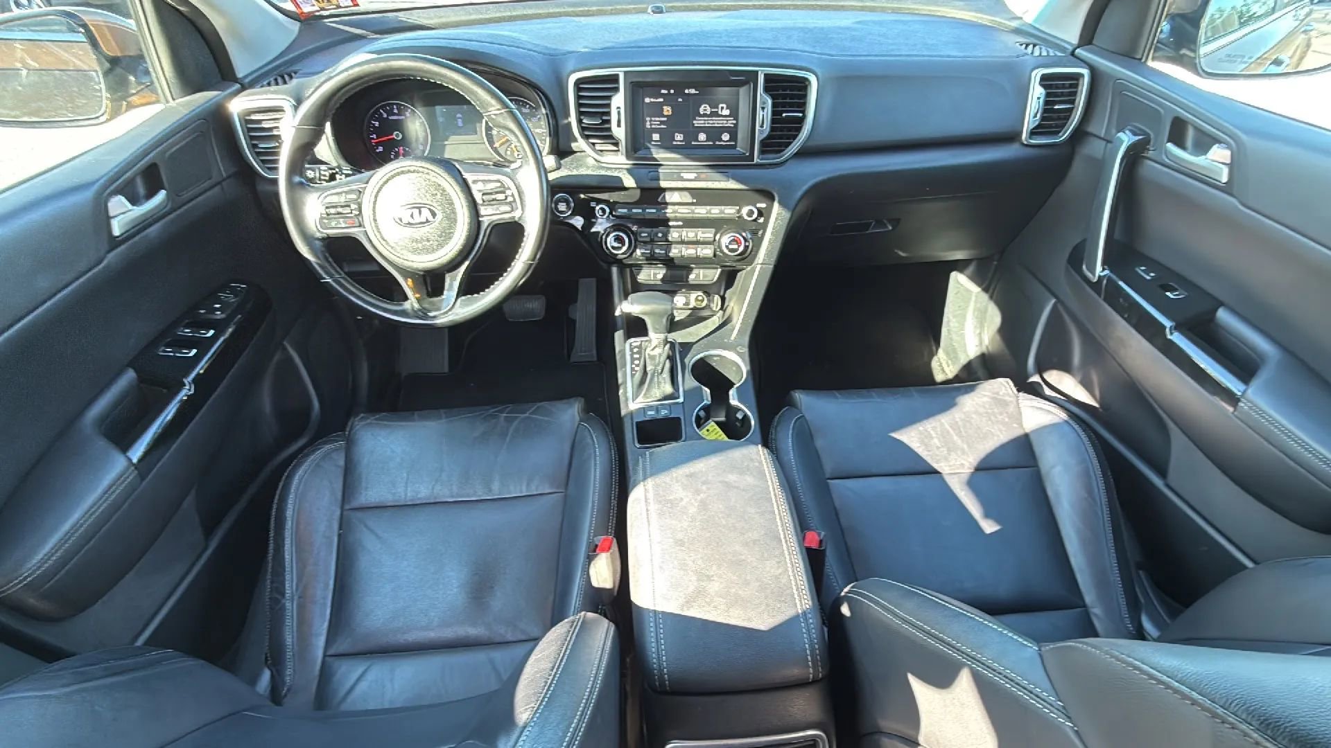 Used 2018 Kia Sportage EX image 30