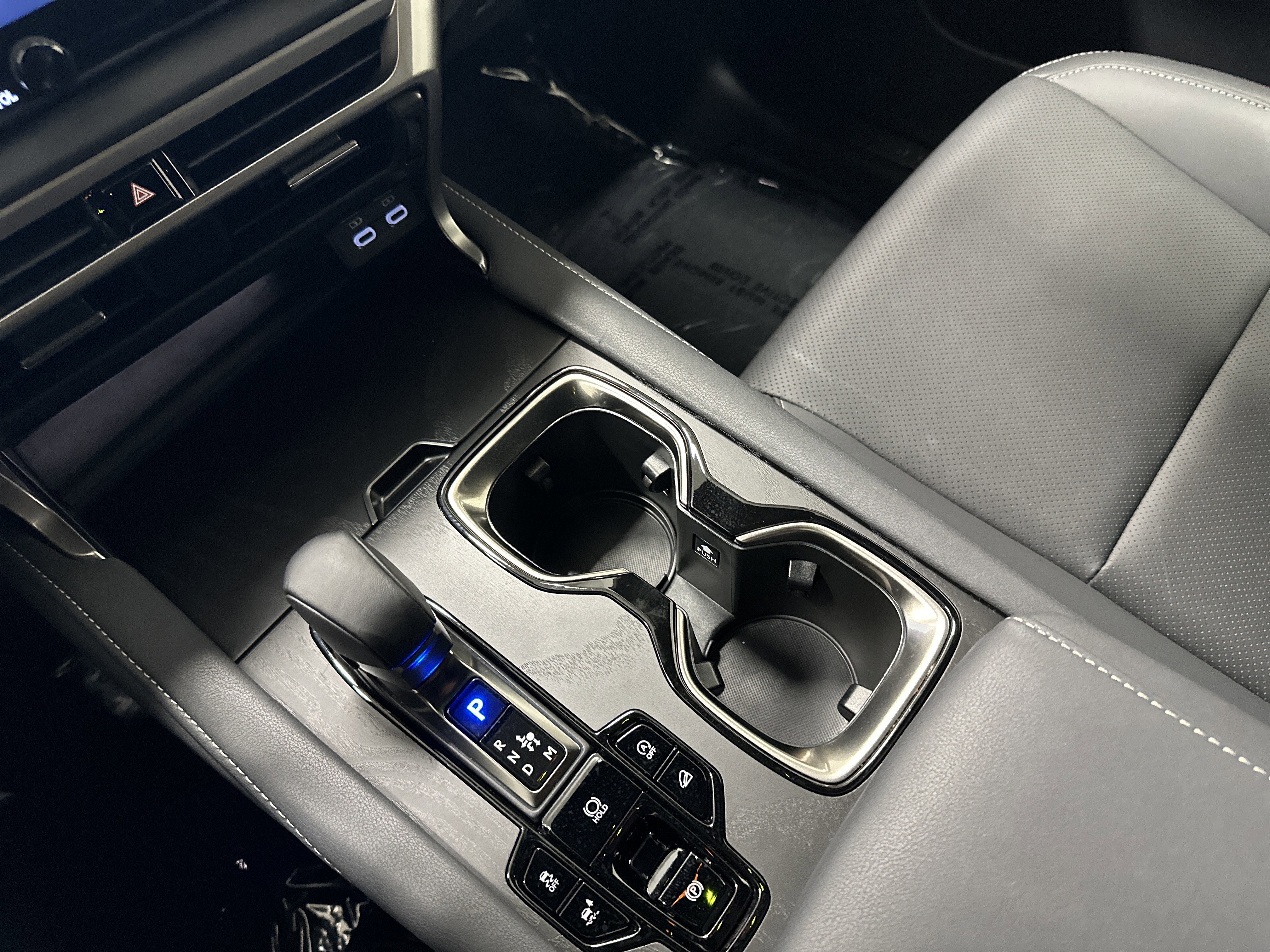 Certified 2025 Lexus RX 350 Premium w/ Convenience Package AWD/4WD image 27