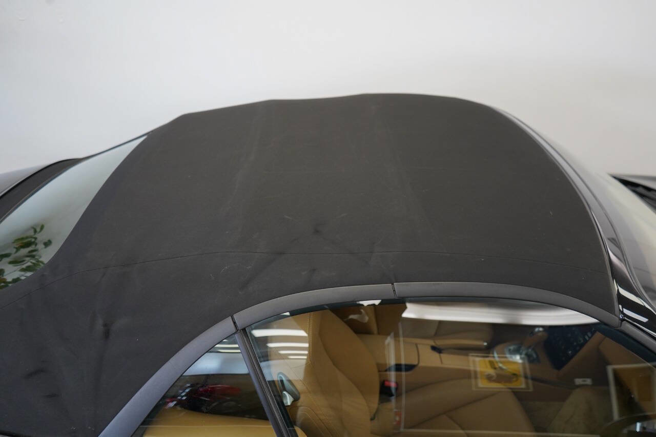 Used 2009 Porsche 911 Carrera S image 21