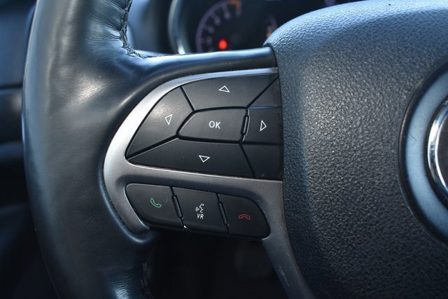 Used 2018 Jeep Grand Cherokee Altitude image 19