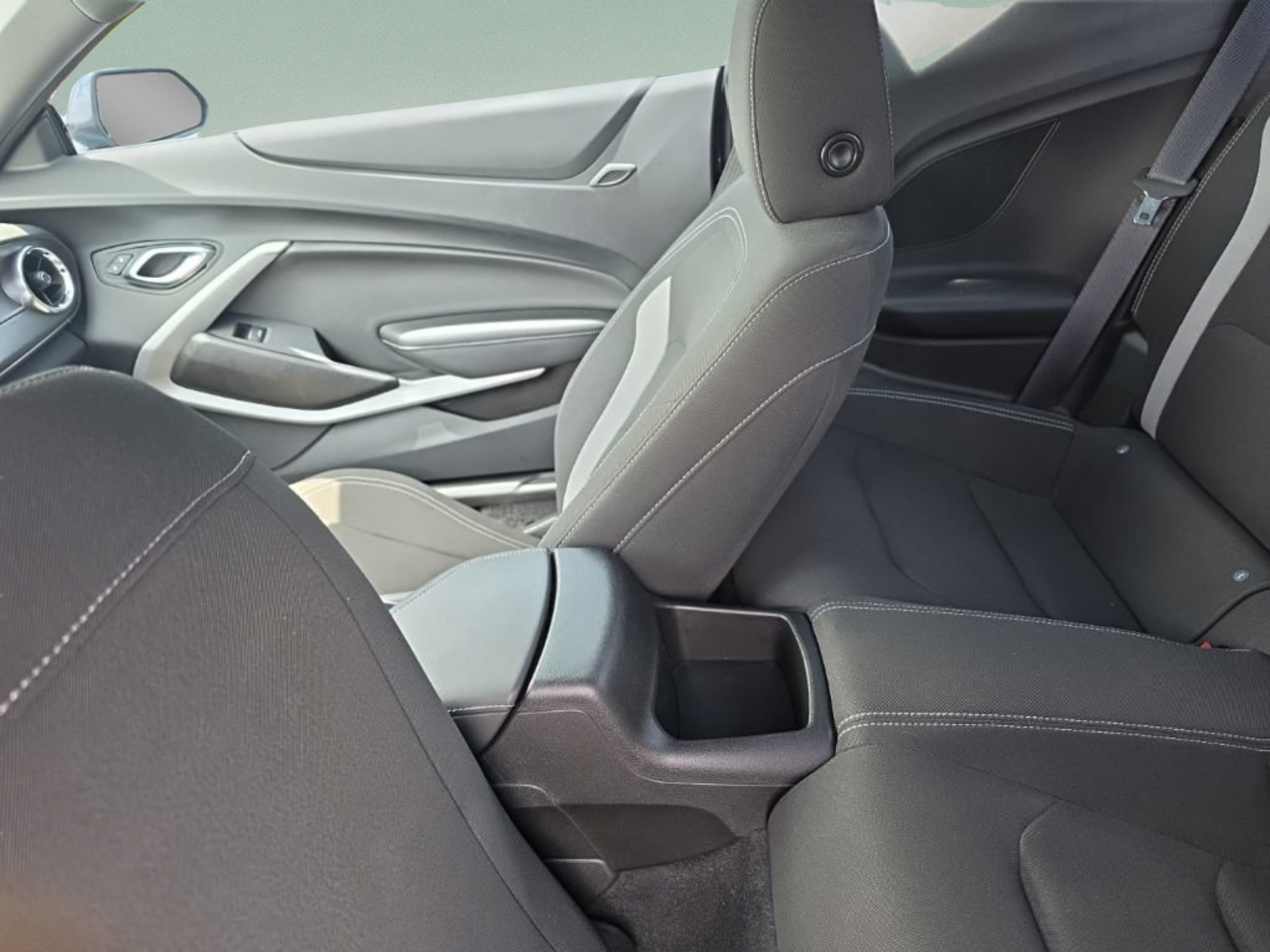 Used 2021 Chevrolet Camaro LT RWD image 22