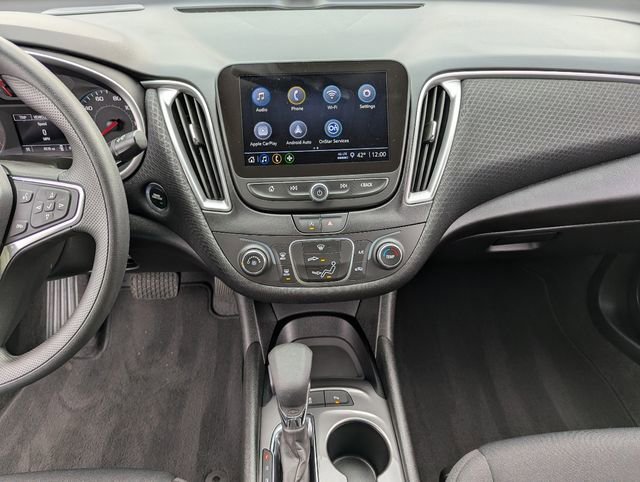 Used 2025 Chevrolet Malibu LS image 17