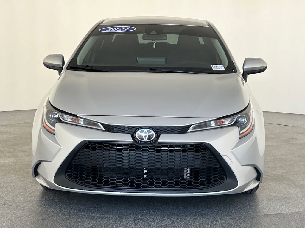 Used 2021 Toyota Corolla LE w/ Carpet Mat Package (TMS) FWD image 10