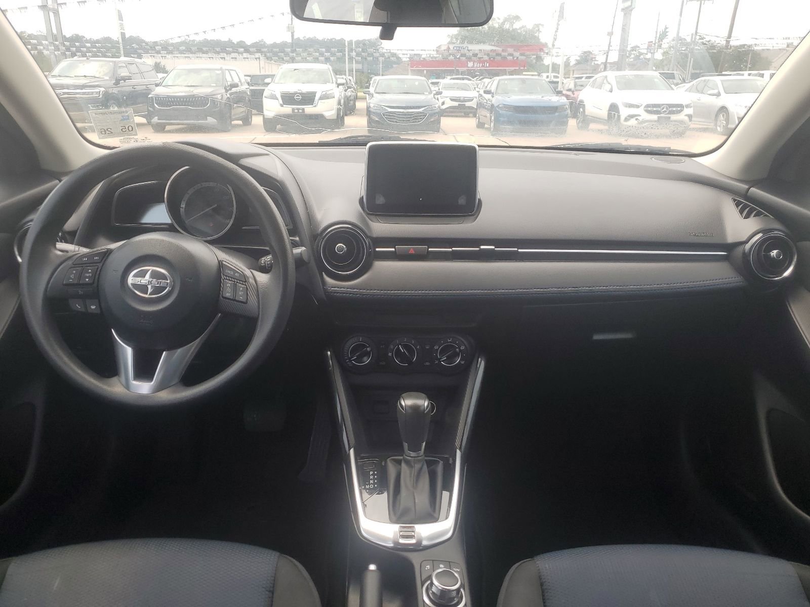 Used 2016 Scion iA FWD image 12