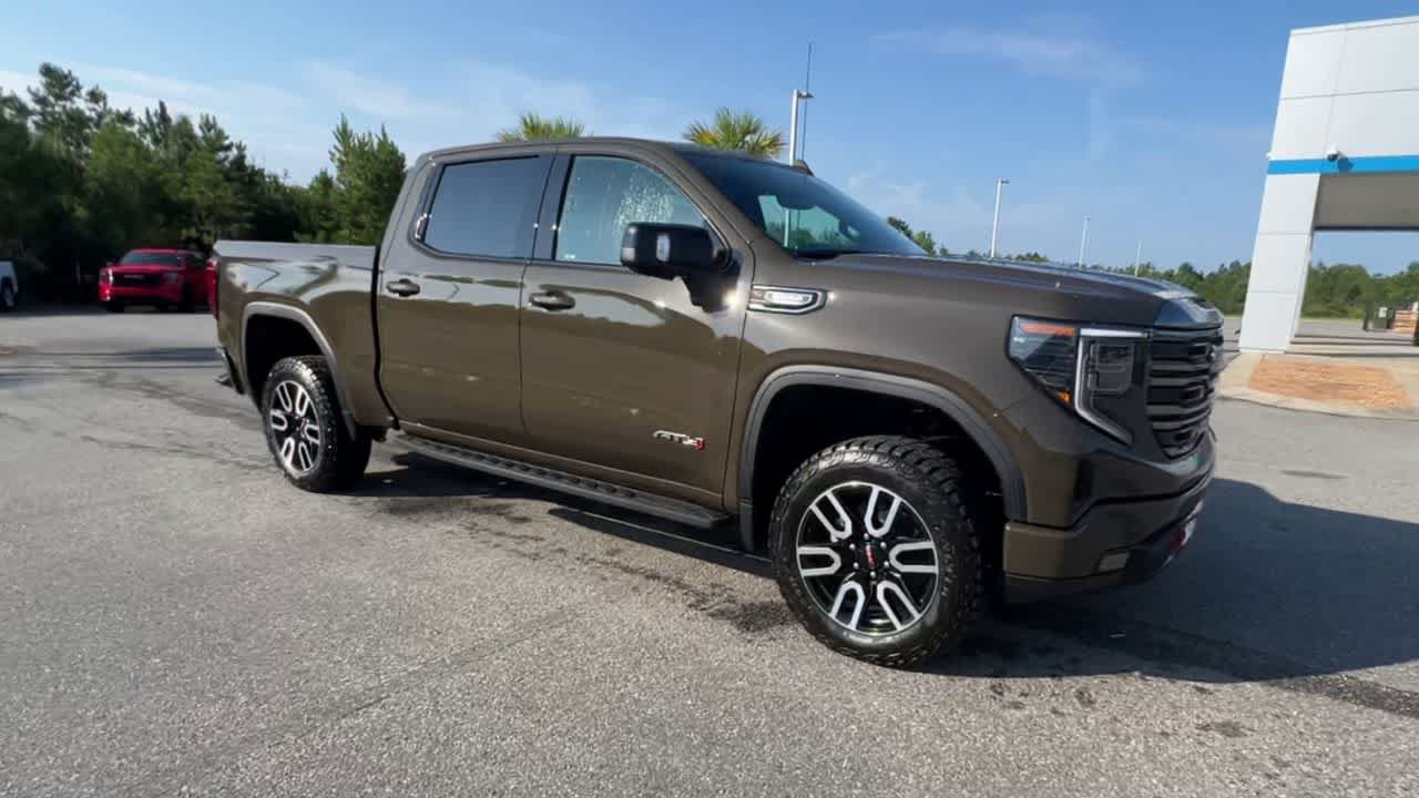 Used 2023 GMC Sierra 1500 AT4 w/ AT4 Premium Package AWD/4WD video 2