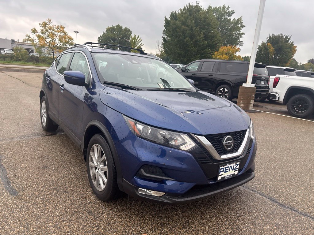Used 2022 Nissan Rogue Sport SV AWD/4WD image 3