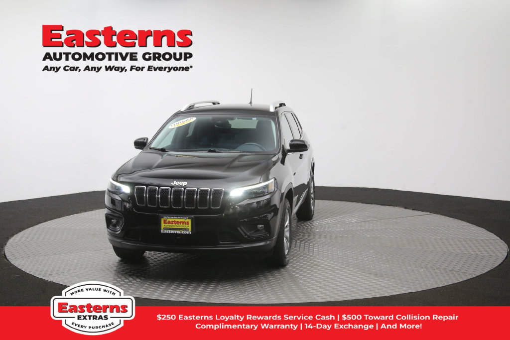 Used 2021 Jeep Cherokee Latitude Plus AWD/4WD image 54